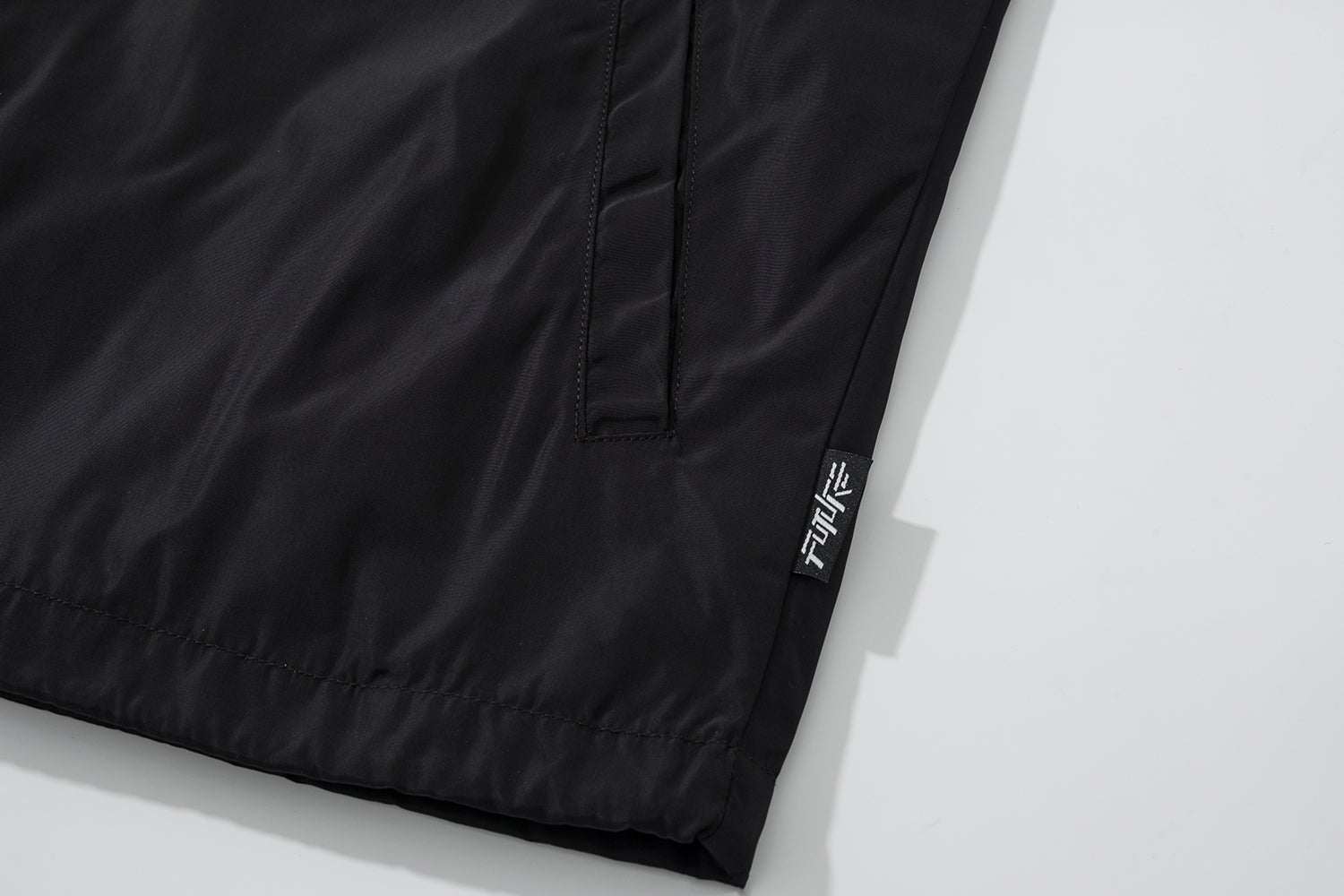 FE302BK | FUCKWHATPEOPLETHINK | FUTURE ONE