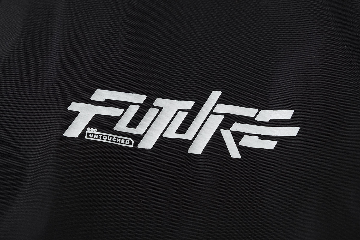 FE304BK | THE FUTURE IS UNWRITTEN | FUTURE ONE