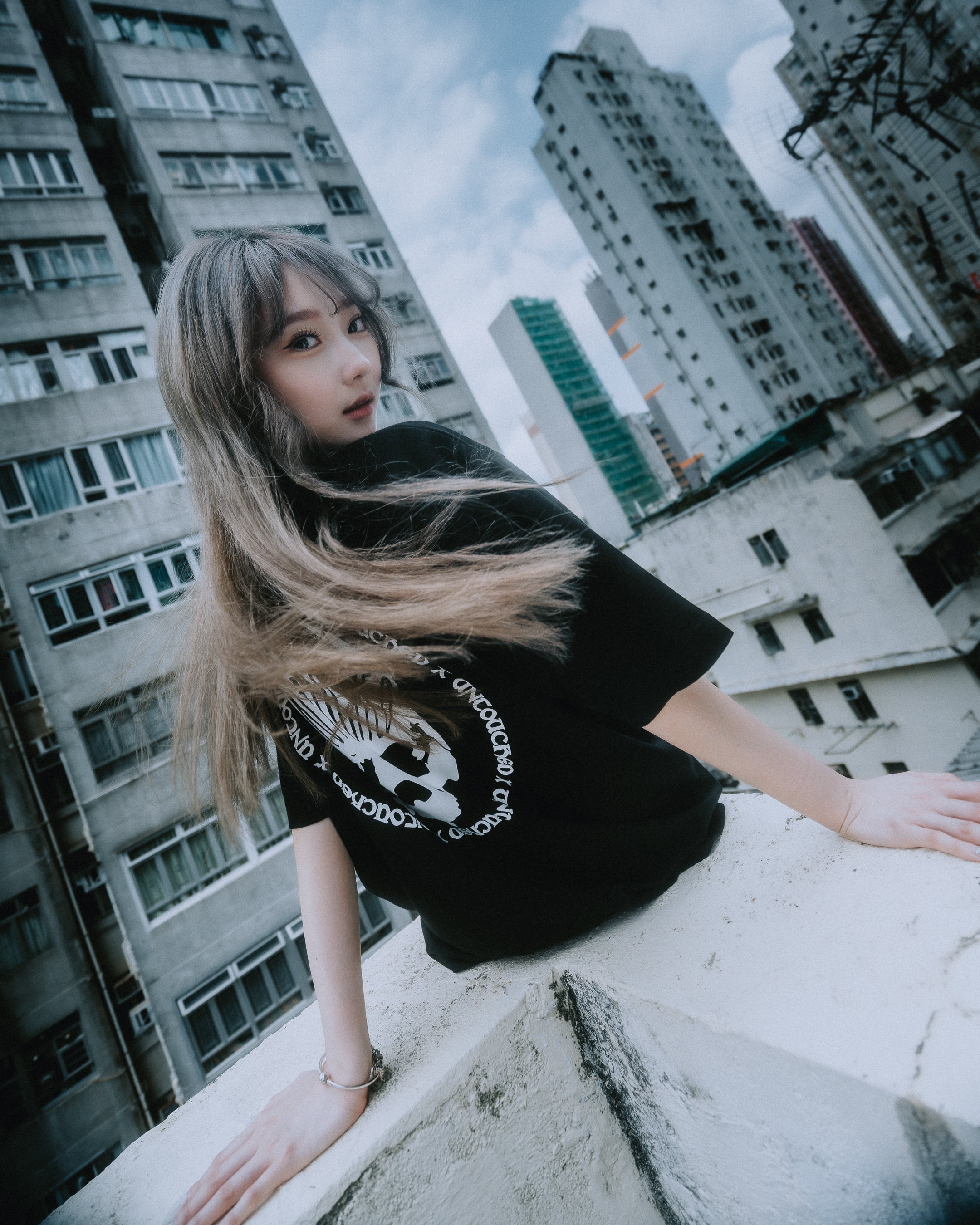 THE DEVIL_ BLACK TEE