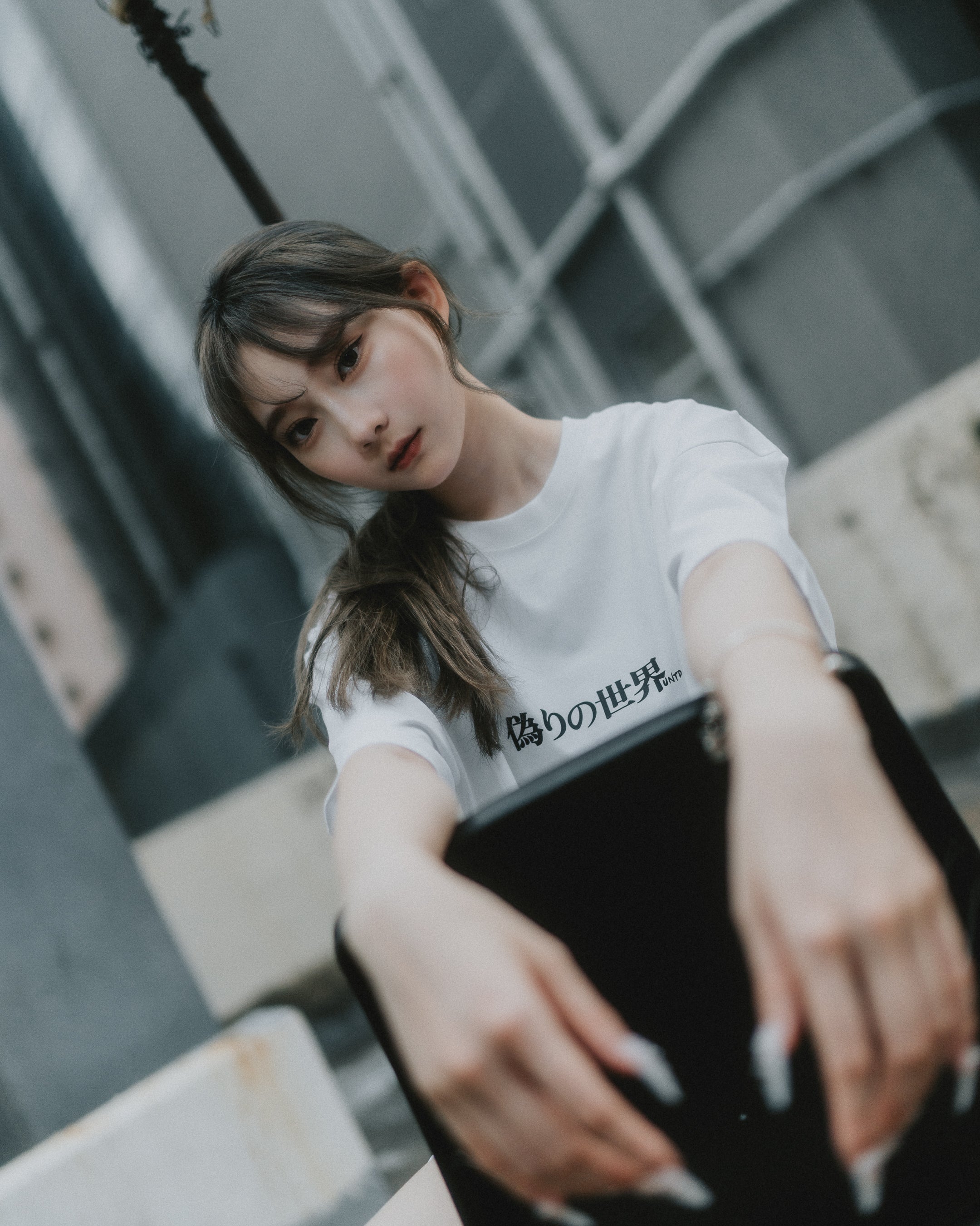 UTE010 - FAKE WORLD SS TEE