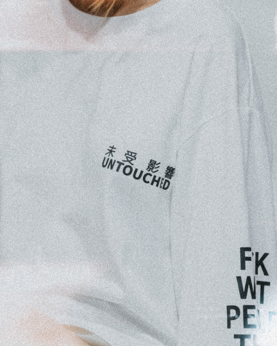 AW2305 | 社交孤立 / LS TEE