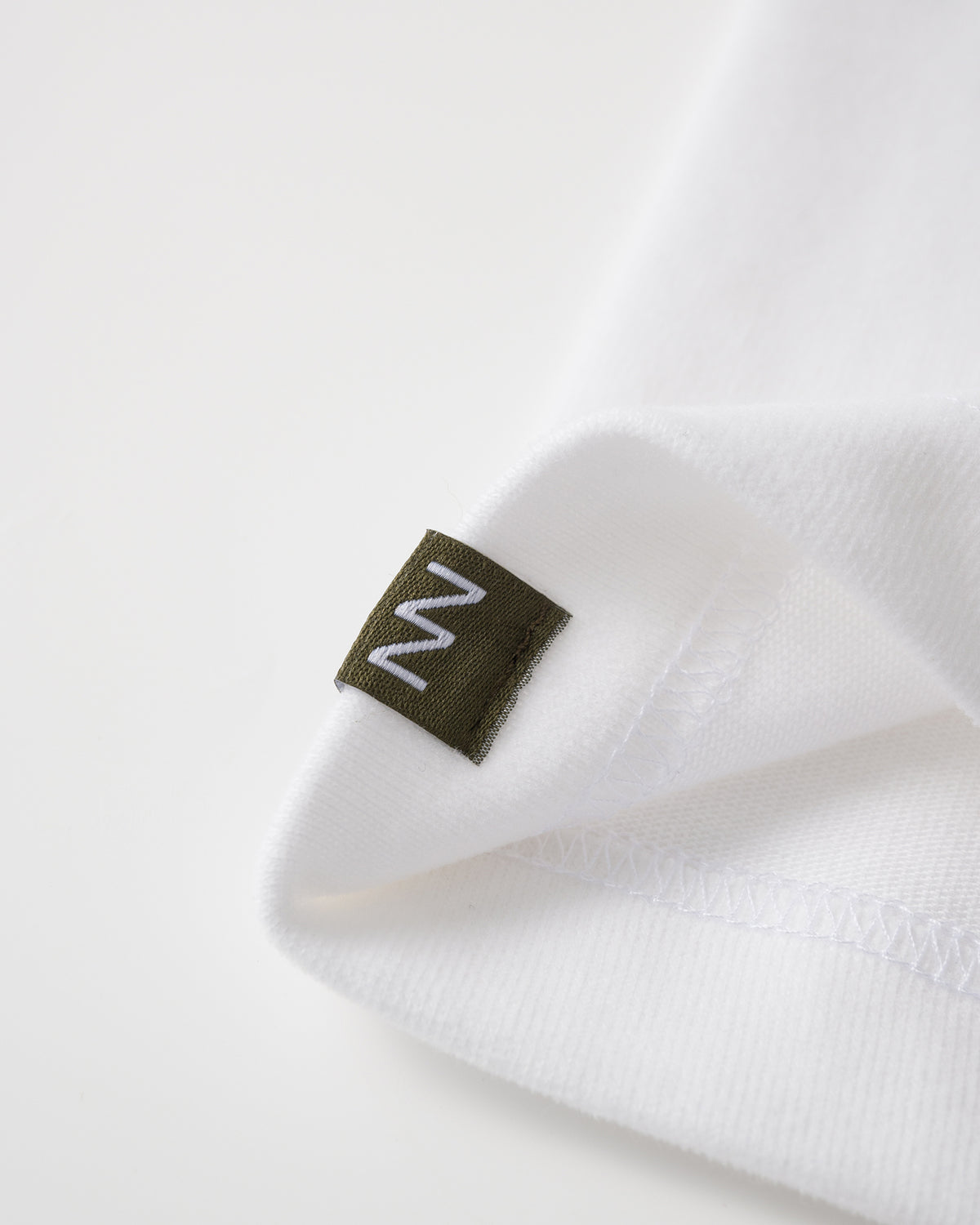NW VI / NW222 / WHITE