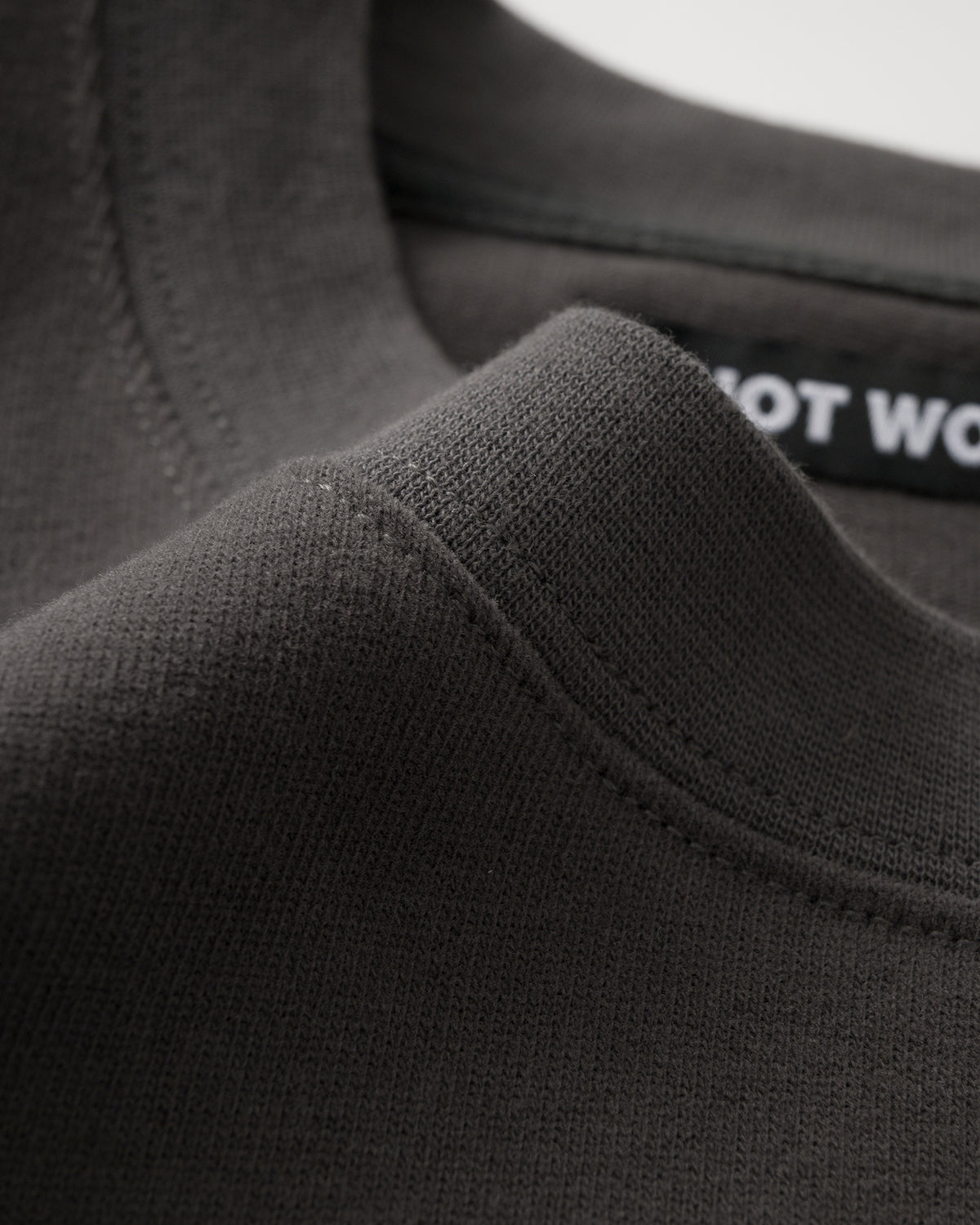 NW VI / NW226 / DARK GREY