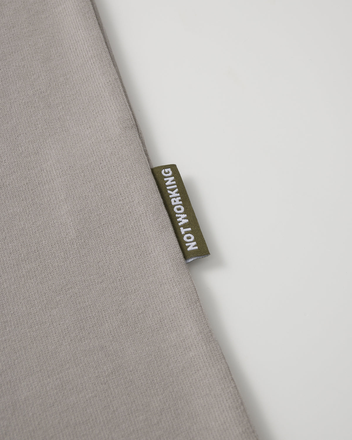 NW VI / NW226 / LIGHT GREY