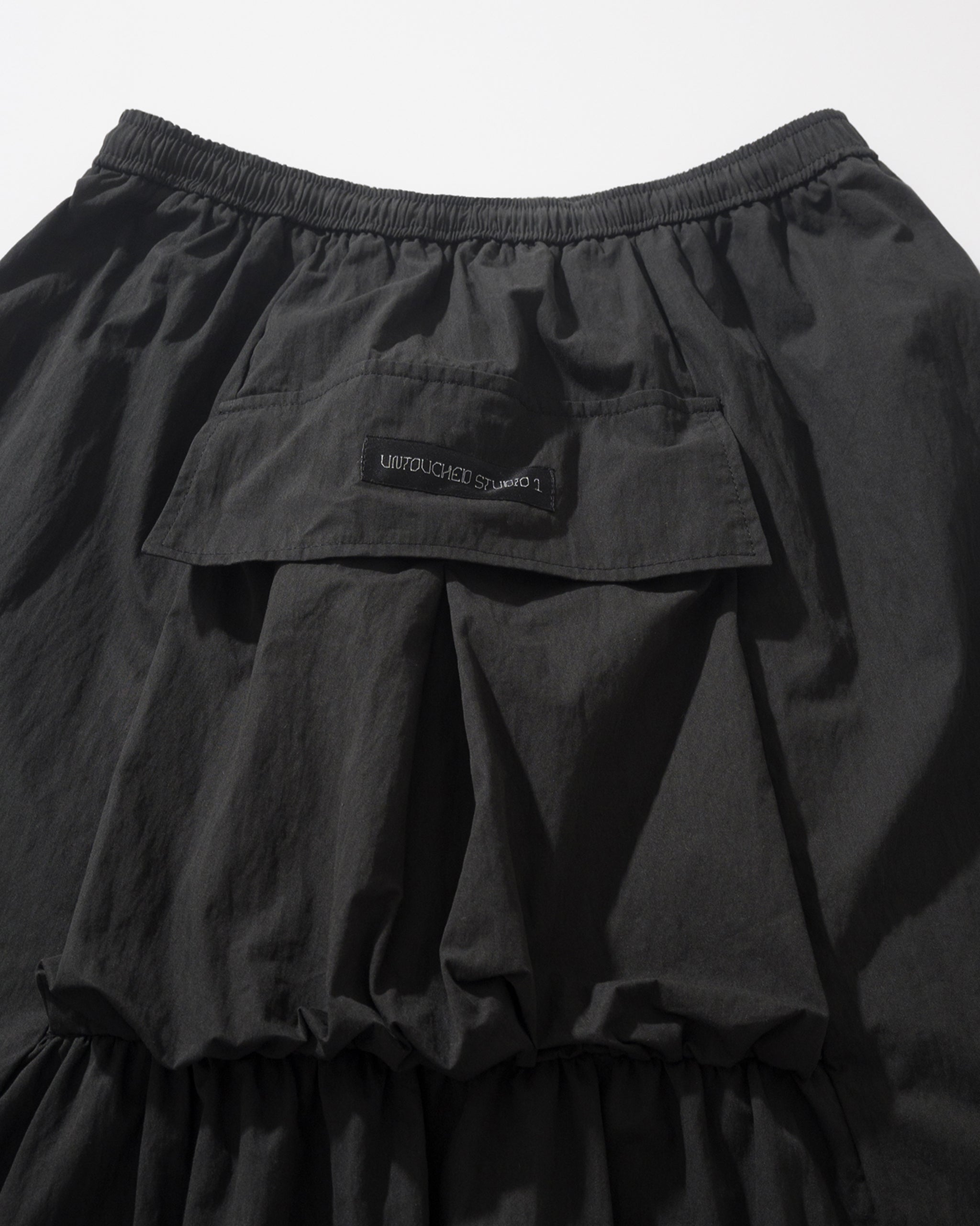 US034 / BLACK
