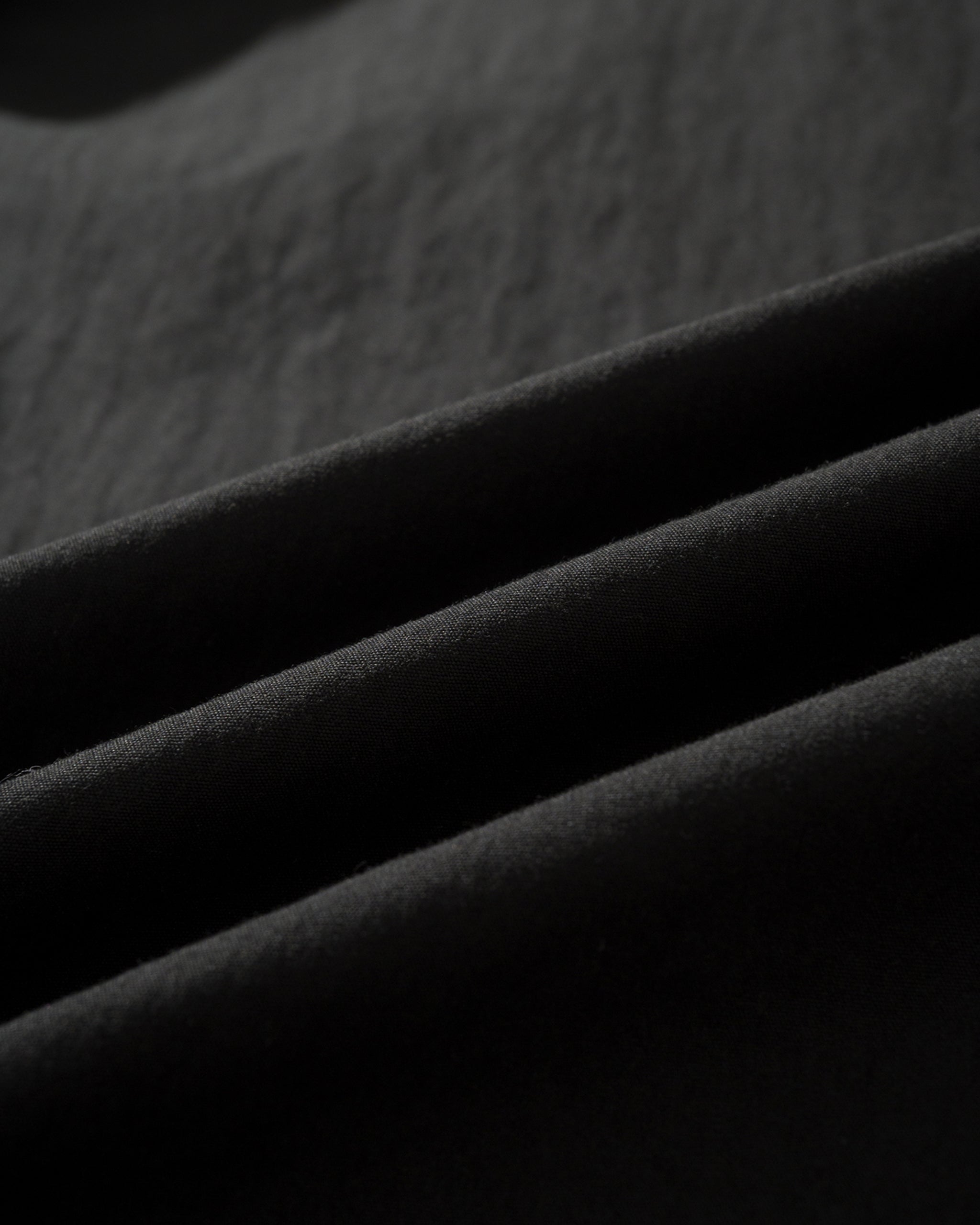 US034 / BLACK