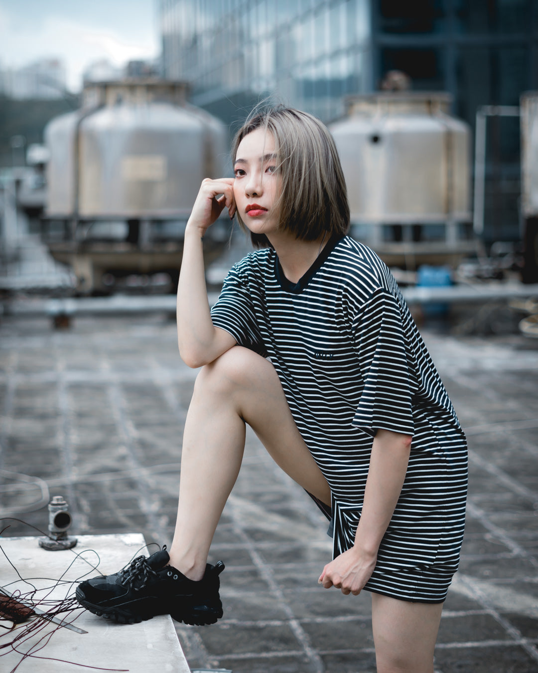 UT082NY | STRIPE TEE-TEE-UNTOUCHED UNITED