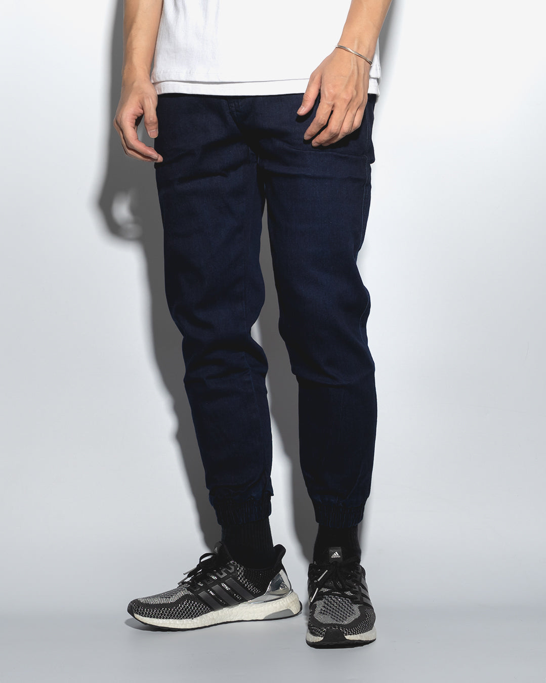 UT005NY | DENIM JOGGERS-JOGGERS-UNTOUCHED UNITED