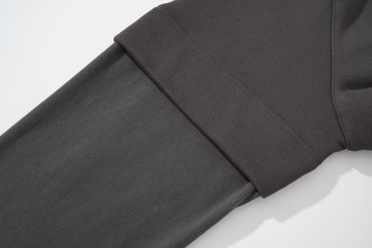 NW210DG | FAKE LAYER CREWNECK | NOT WORKING IV
