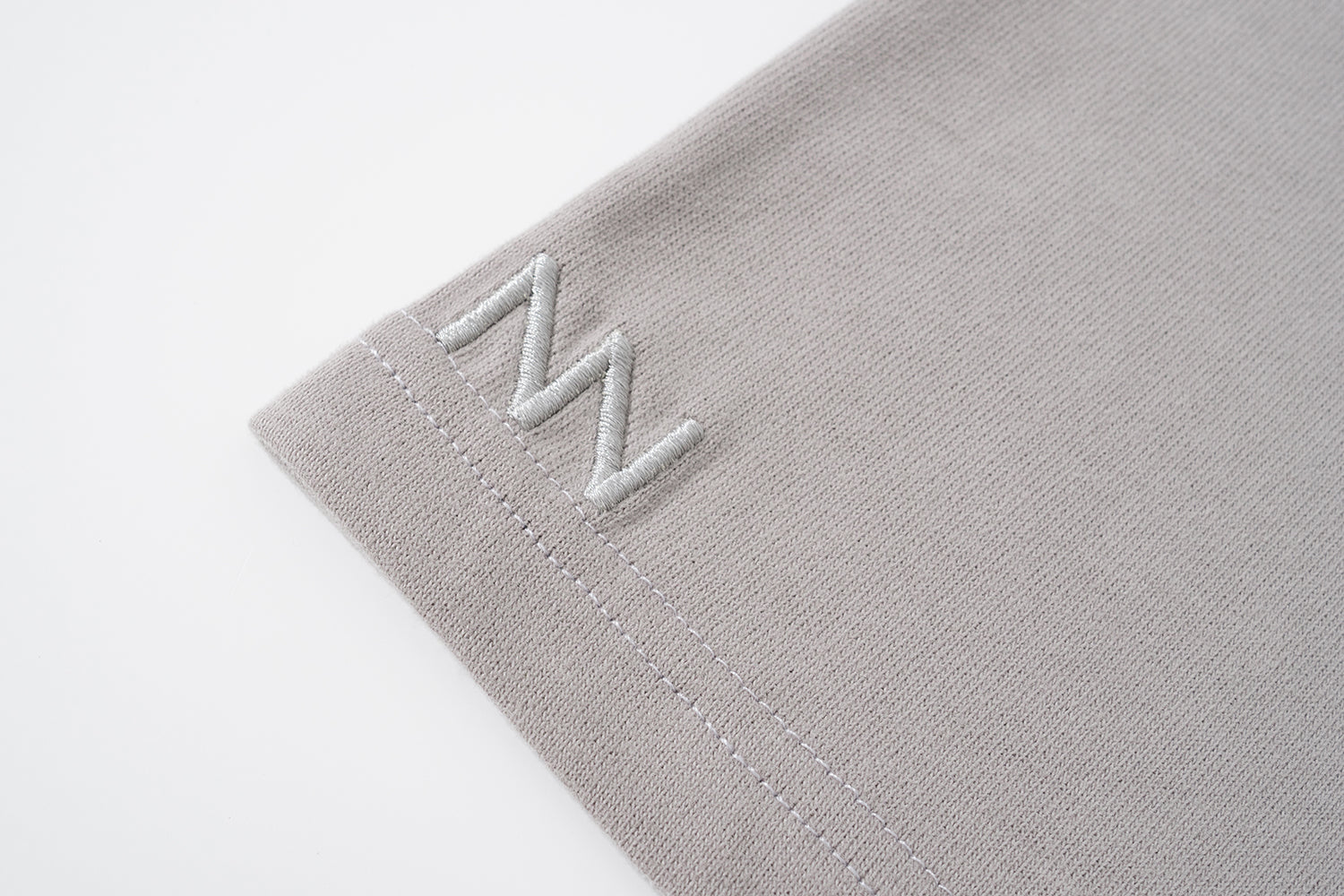 NOT WORKING III / OVERSIZED POCKET TEE