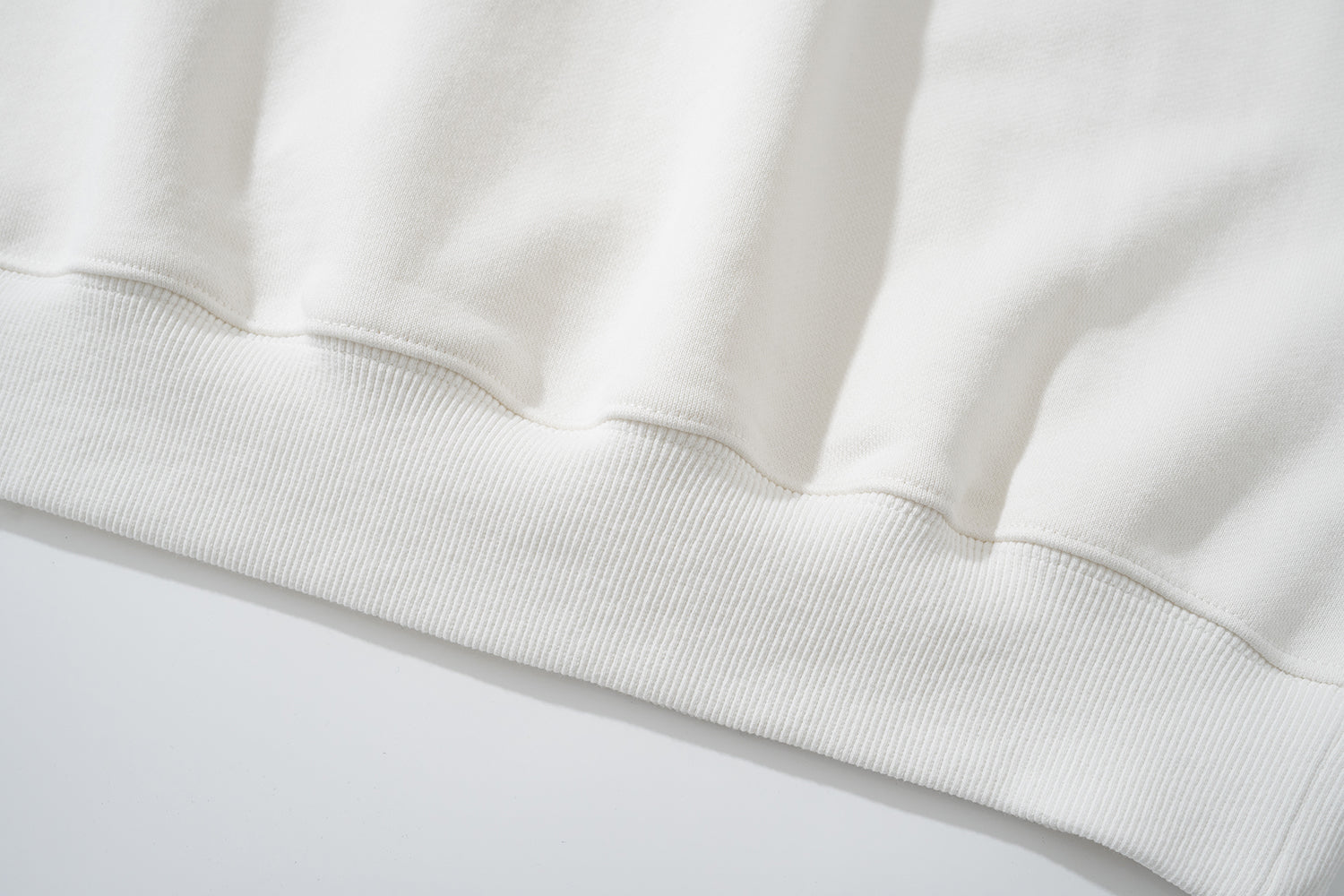 NOT WORKING IV / OVERSIZED ALL-MATCH CREWNECK