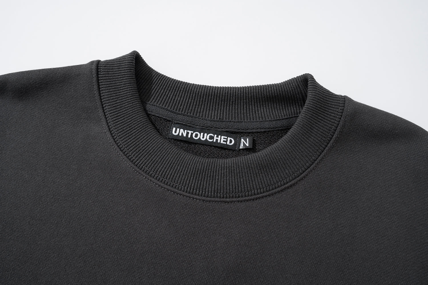 NOT WORKING IV / OVERSIZED ALL-MATCH CREWNECK