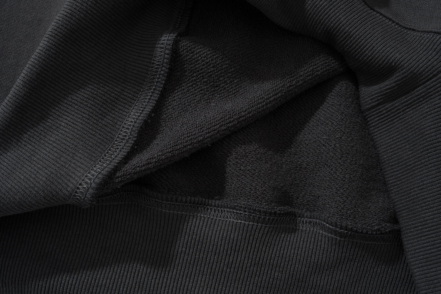 NOT WORKING IV / OVERSIZED ALL-MATCH CREWNECK