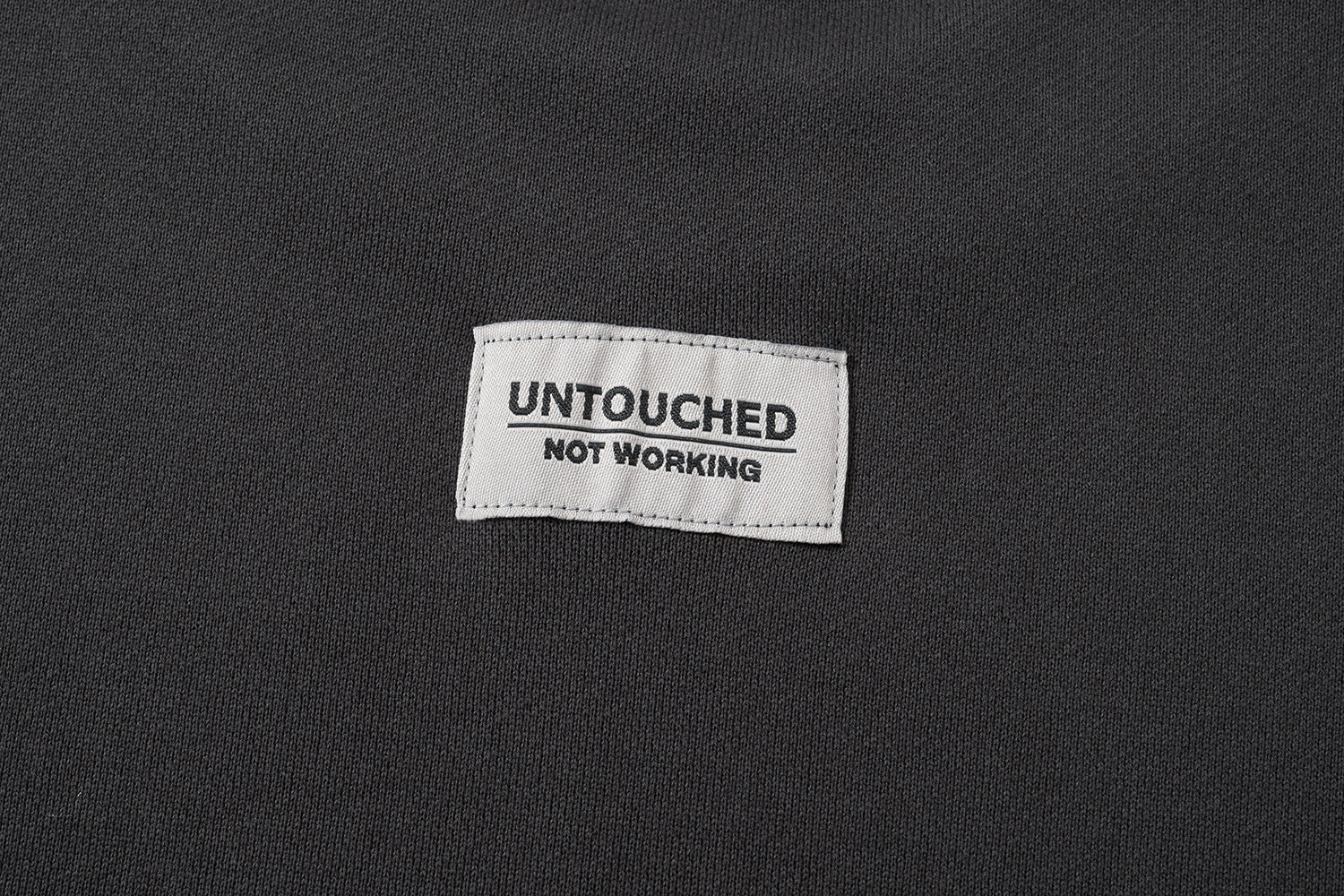 NOT WORKING IV / OVERSIZED ALL-MATCH CREWNECK