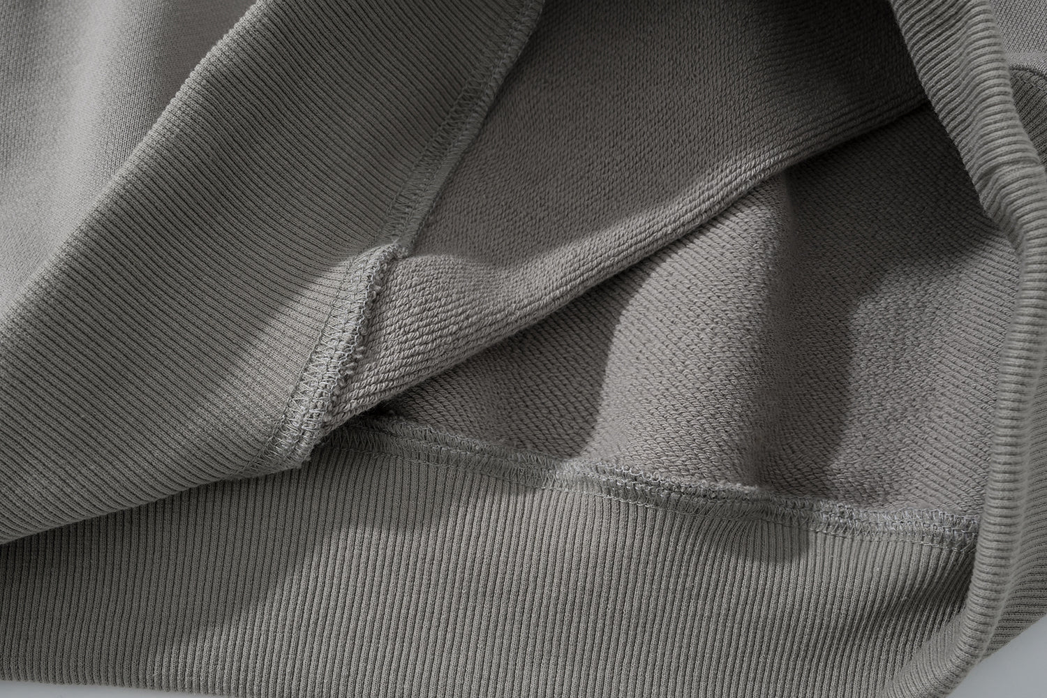 NOT WORKING IV / NW212 / OVERSIZED ALL-MATCH CREWNECK