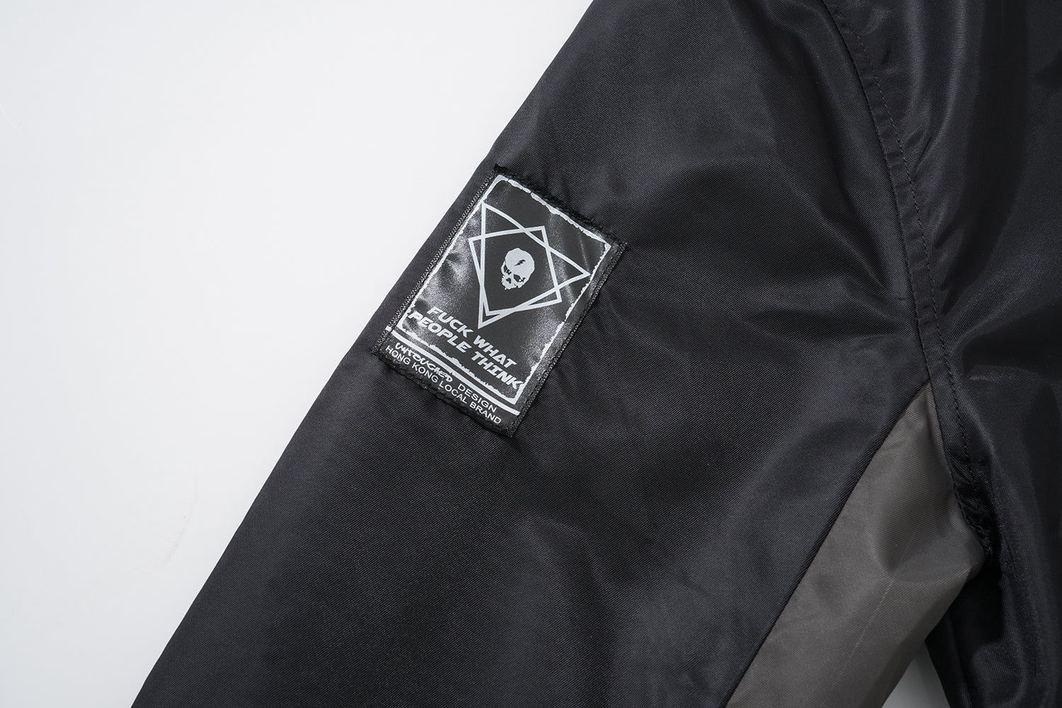 UT118BK | FIRST YEAR | MA1 JACKET