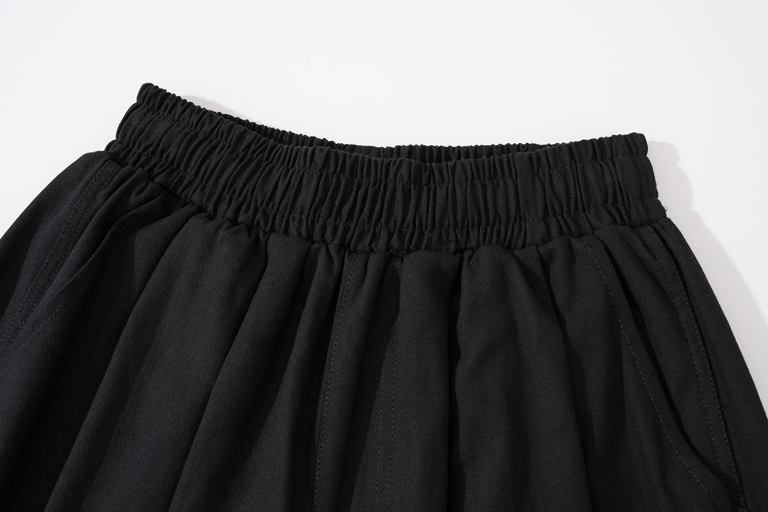 UT125BK | EASY WIDE SHORTS