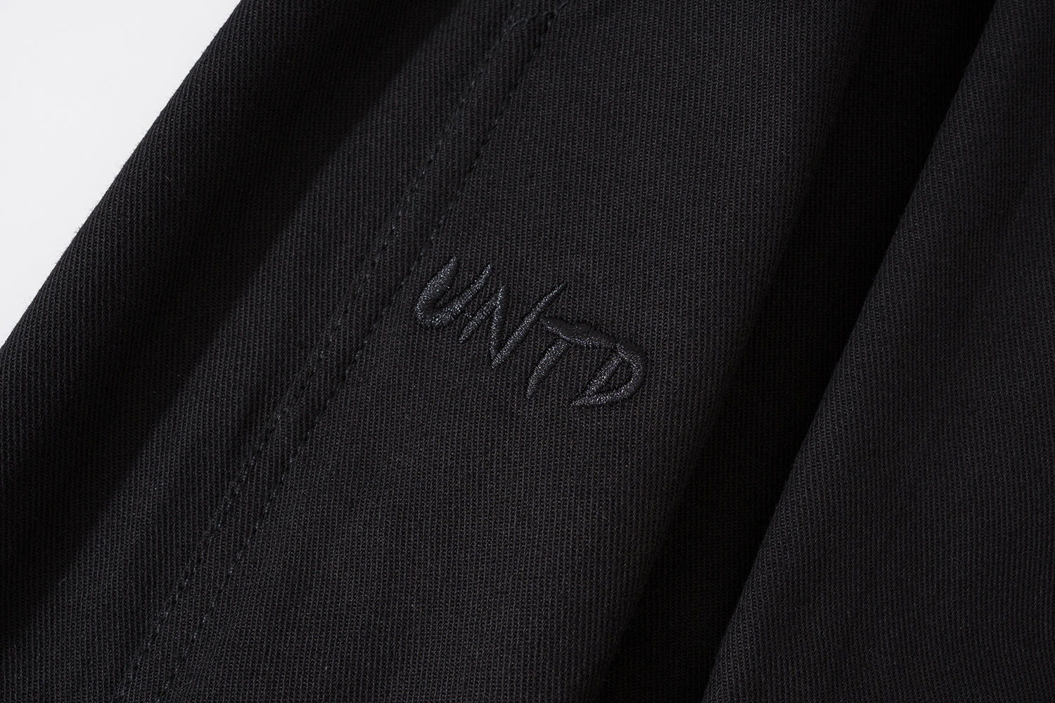 UT125BK | EASY WIDE SHORTS