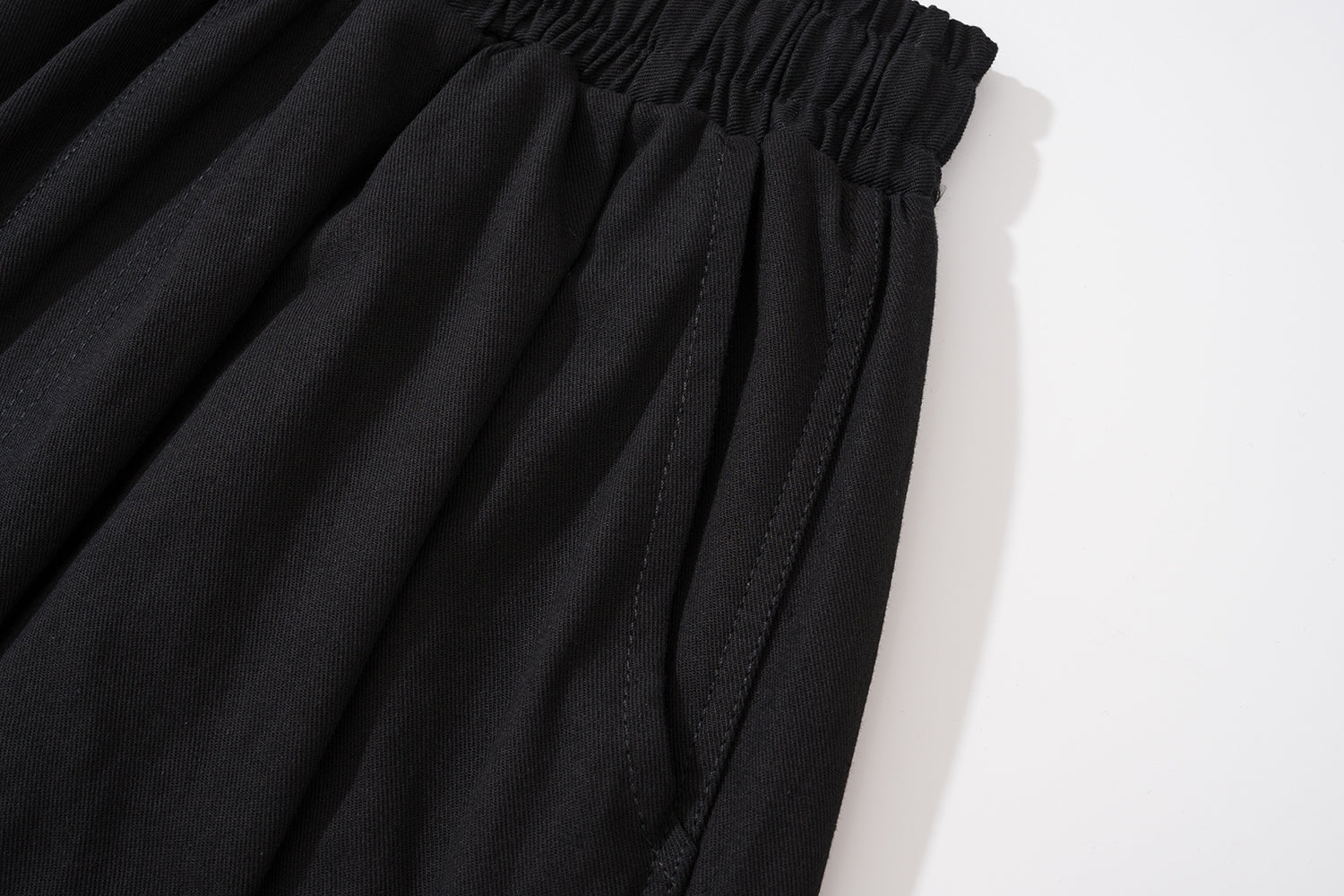 UT125BK | EASY WIDE SHORTS