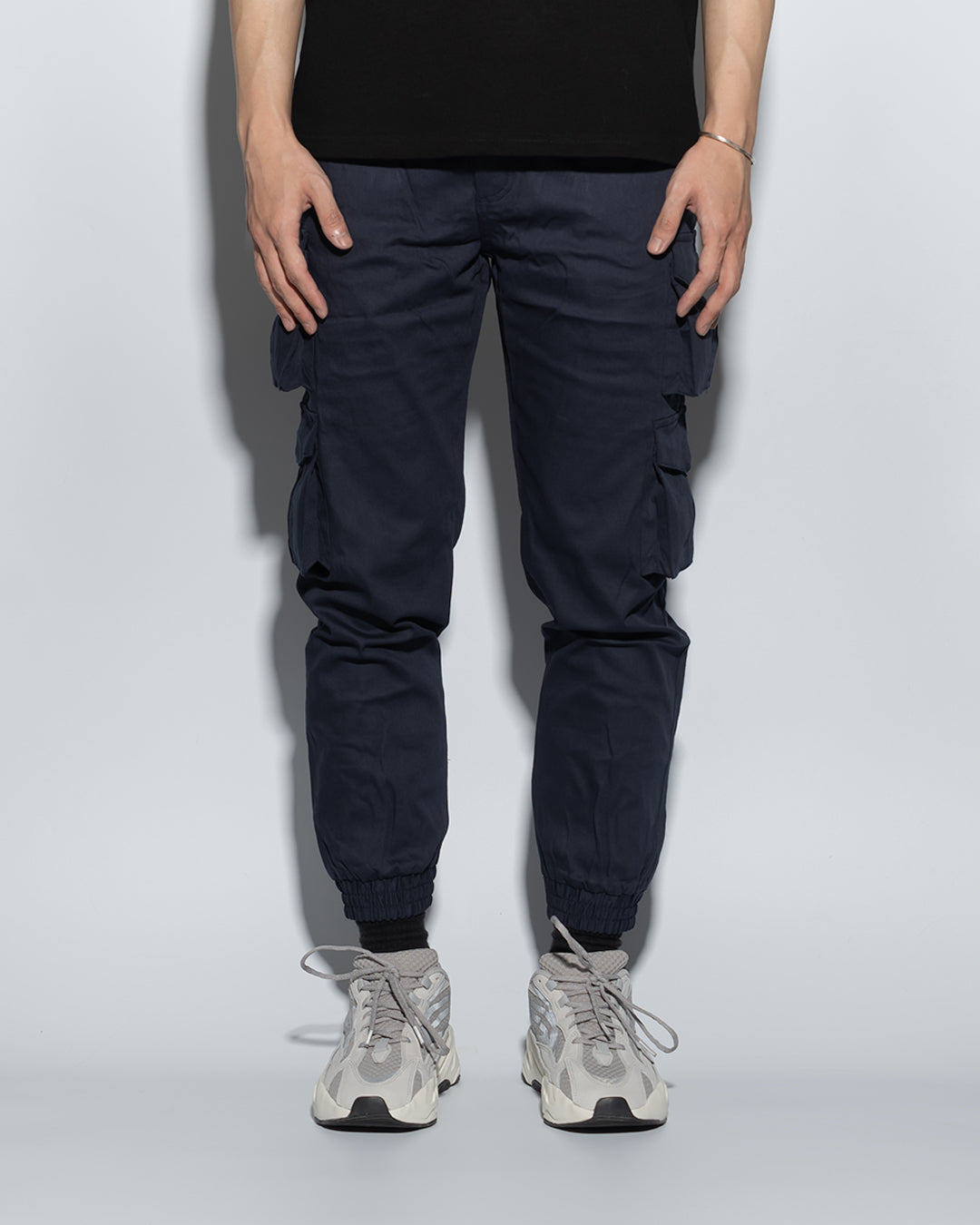 UT002XNY | ARMYX JOGGERS - 4P-JOGGERS-UNTOUCHED UNITED