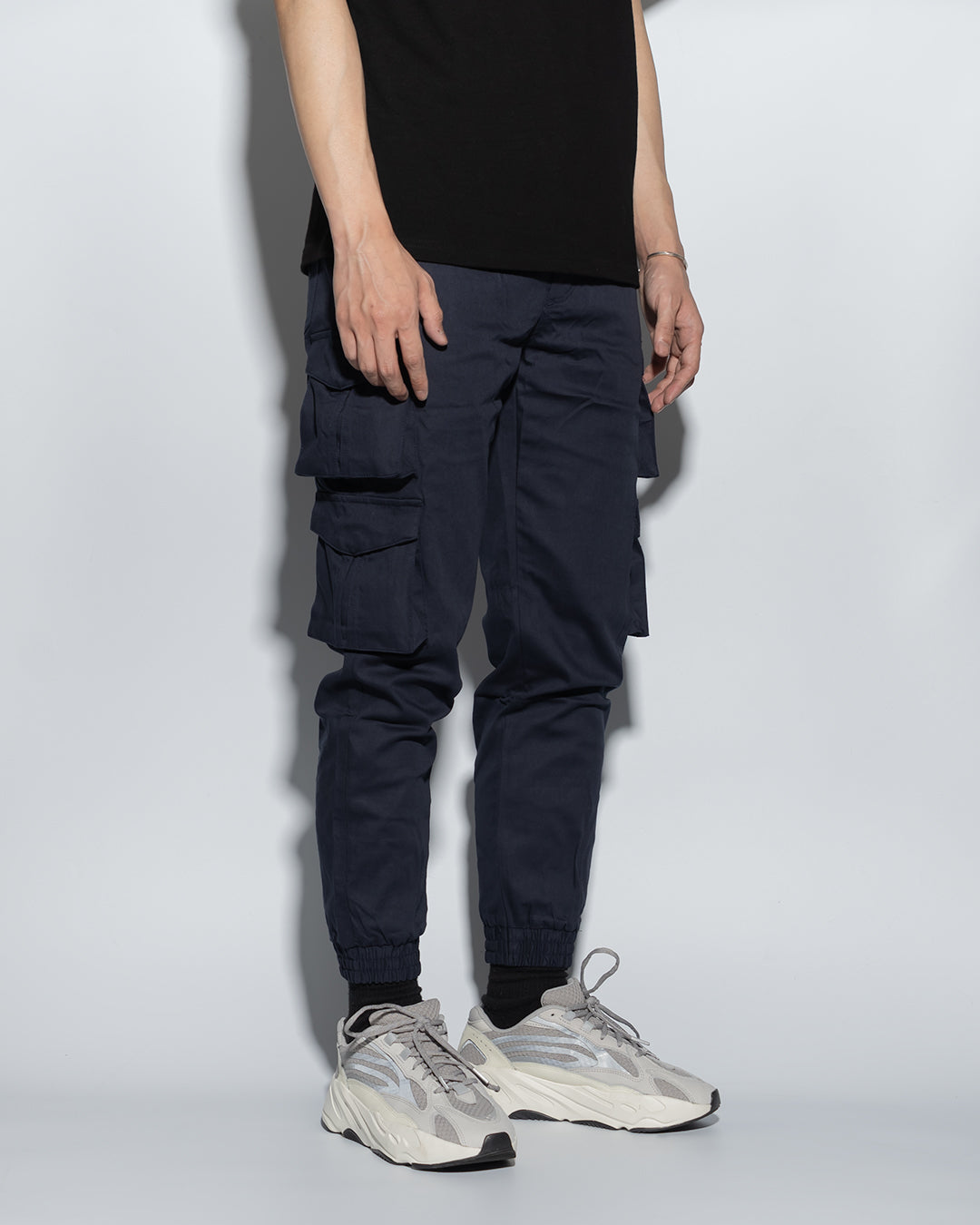 UT002XNY | ARMYX JOGGERS - 4P-JOGGERS-UNTOUCHED UNITED