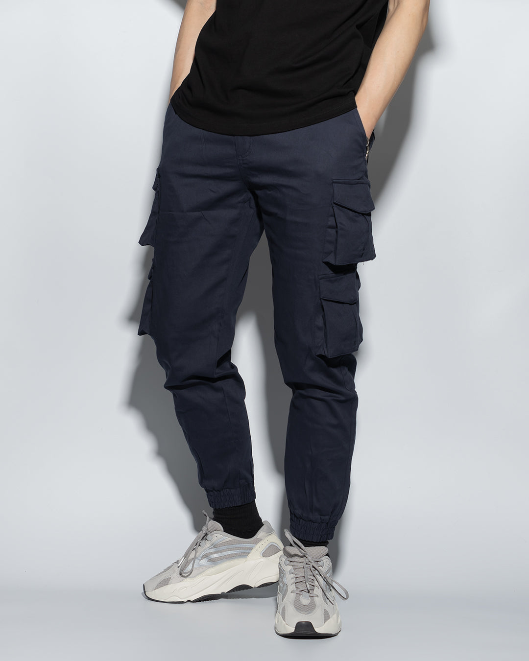 UT002XNY | ARMYX JOGGERS - 4P-JOGGERS-UNTOUCHED UNITED