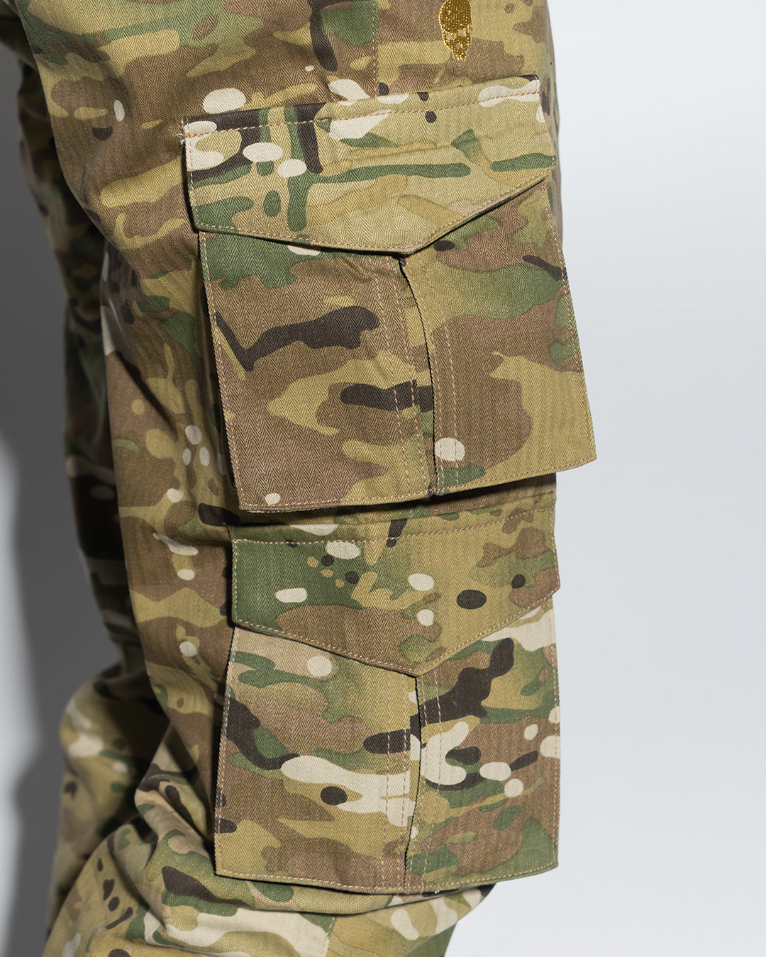UT002MC | ARMY JOGGERS - 4P-JOGGERS-UNTOUCHED UNITED