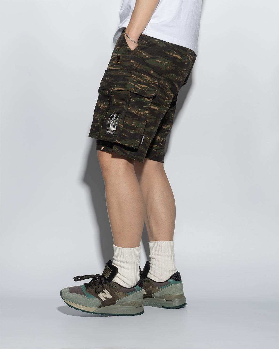 SG00T1 | DOUBLE FIRE ARMY SHORTS-SHORTS-UNTOUCHED UNITED