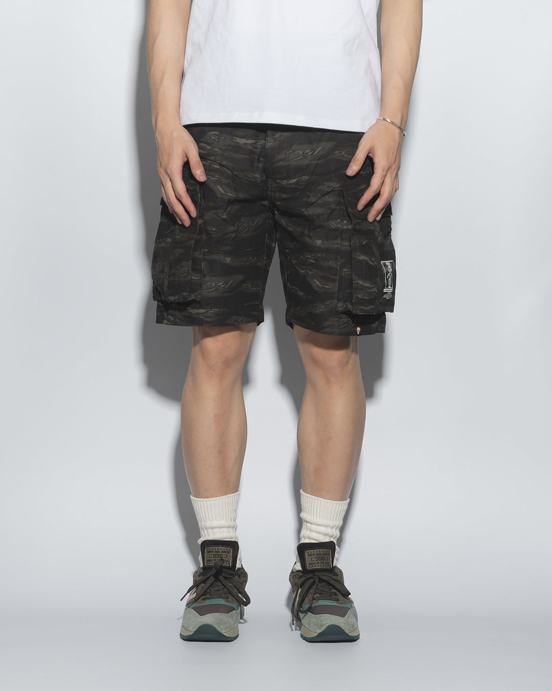 SG00T3 | DOUBLE FIRE ARMY SHORTS-SHORTS-UNTOUCHED UNITED