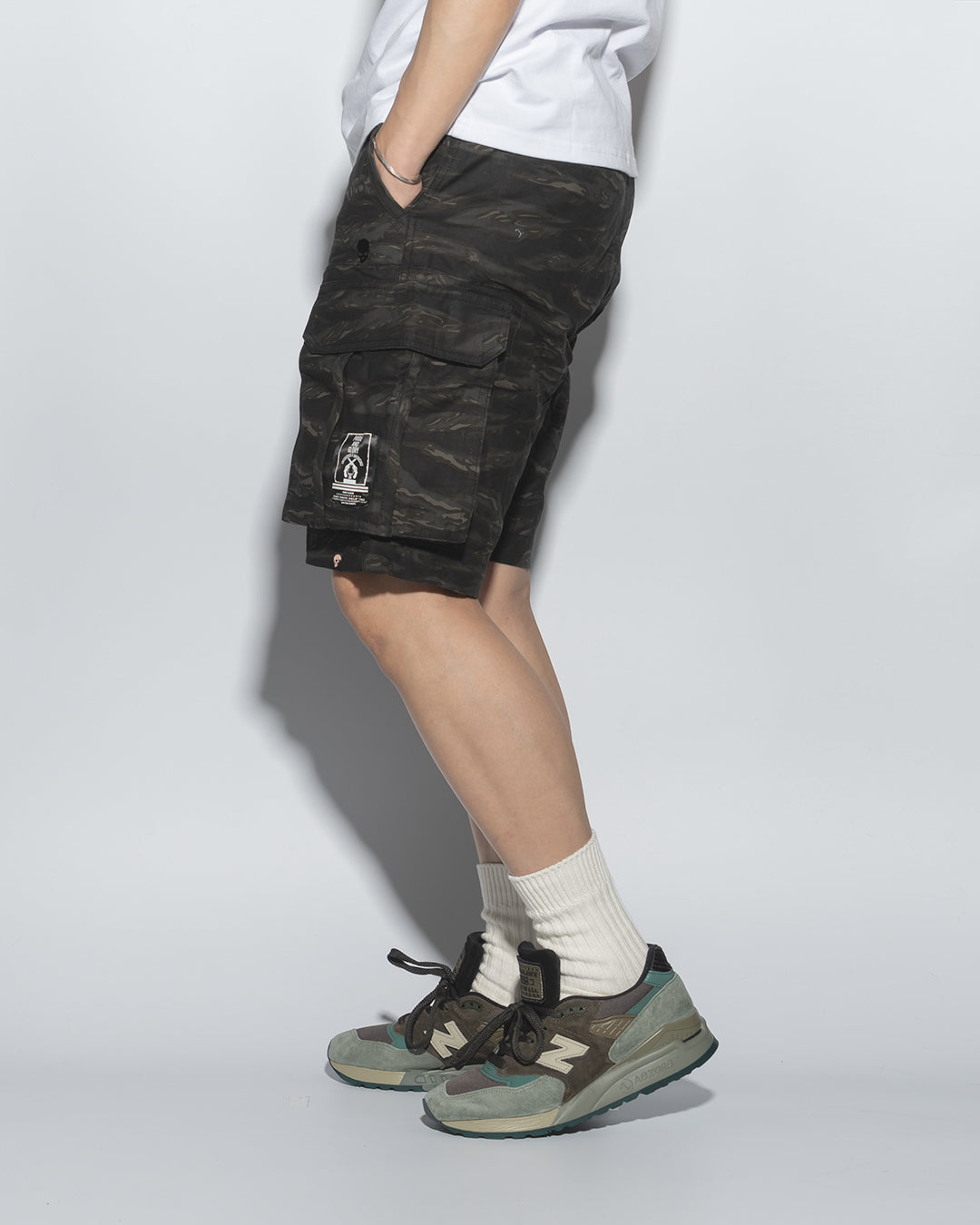 SG00T3 | DOUBLE FIRE ARMY SHORTS-SHORTS-UNTOUCHED UNITED