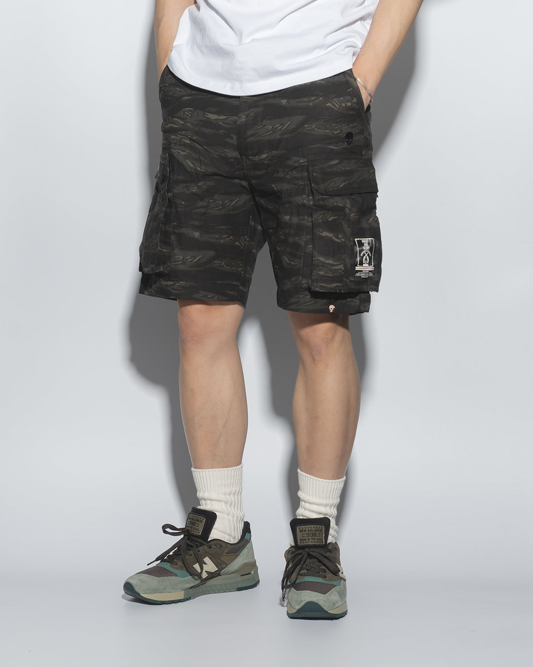 SG00T3 | DOUBLE FIRE ARMY SHORTS-SHORTS-UNTOUCHED UNITED