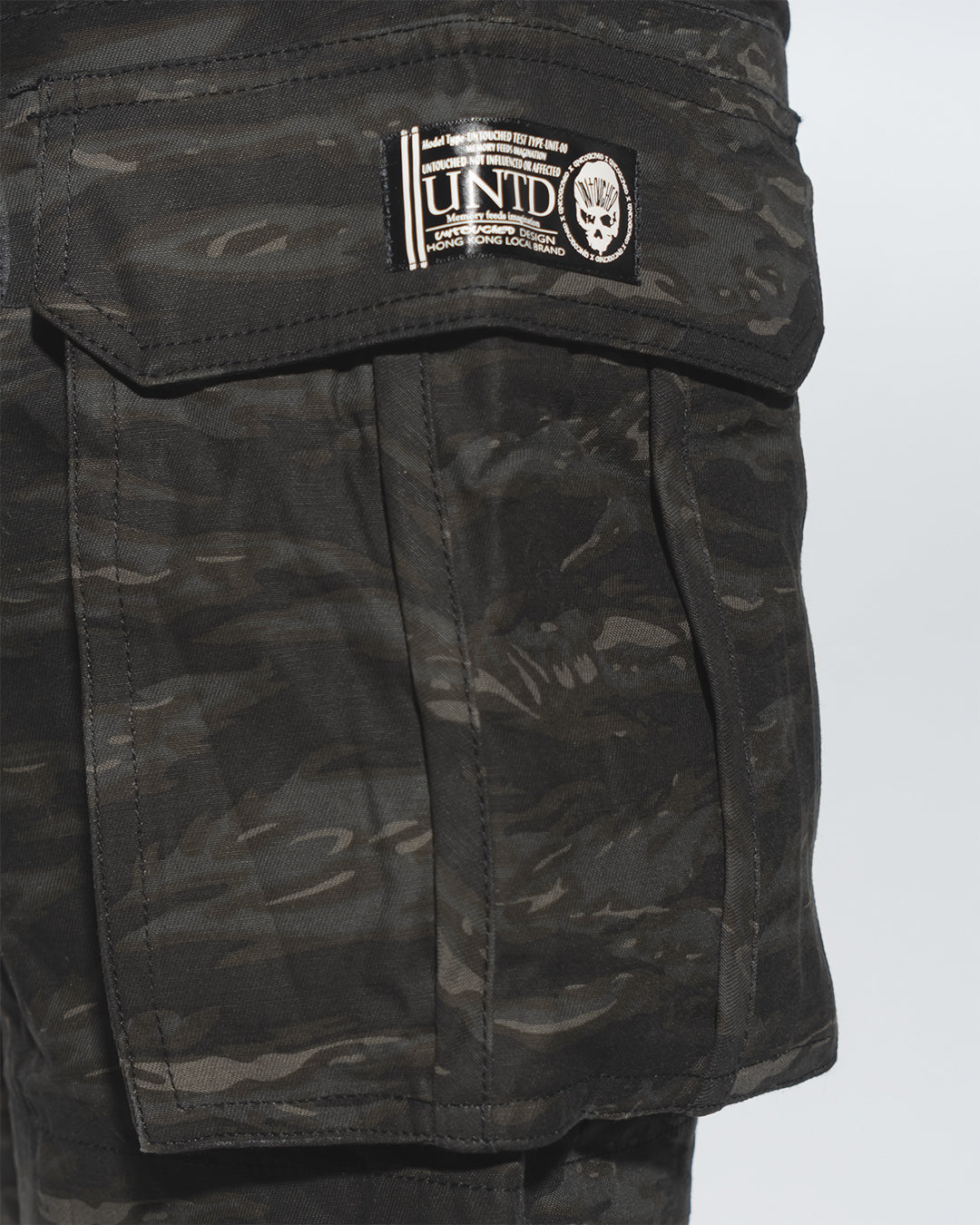 SG00T3 | DOUBLE FIRE ARMY SHORTS-SHORTS-UNTOUCHED UNITED