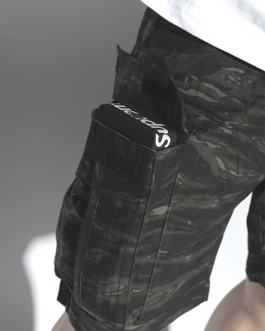 SG00T3 | DOUBLE FIRE ARMY SHORTS-SHORTS-UNTOUCHED UNITED