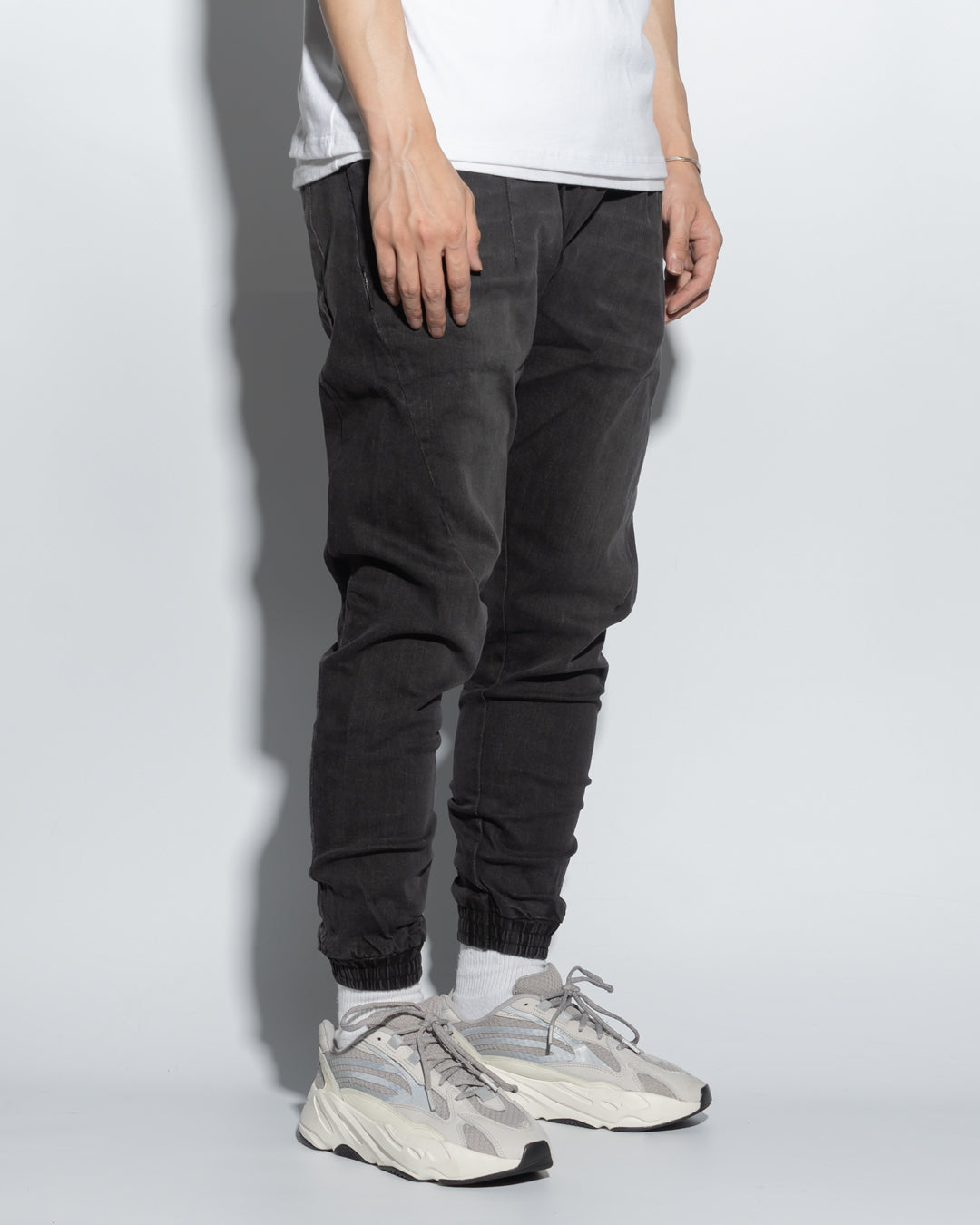 UT029XBK | WASHED DENIM JOGGERS-JOGGERS-UNTOUCHED UNITED