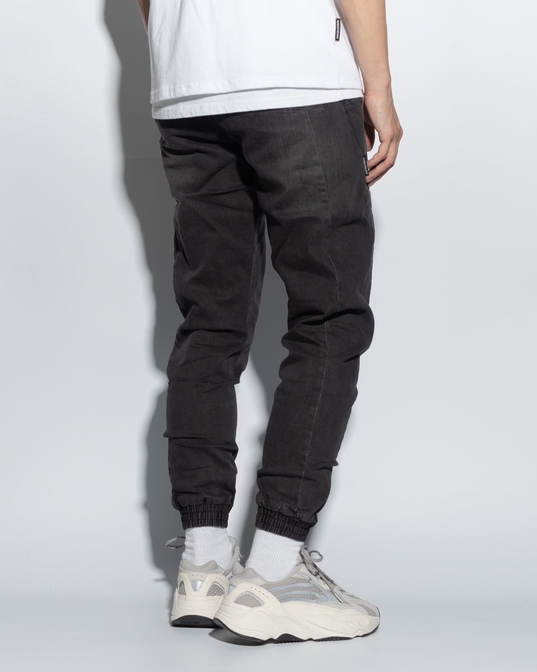 UT029XBK | WASHED DENIM JOGGERS-JOGGERS-UNTOUCHED UNITED