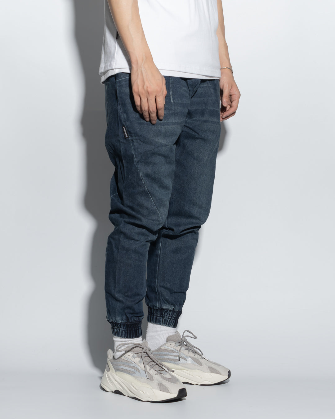 UT029NY | WASHED DENIM JOGGERS-JOGGERS-UNTOUCHED UNITED