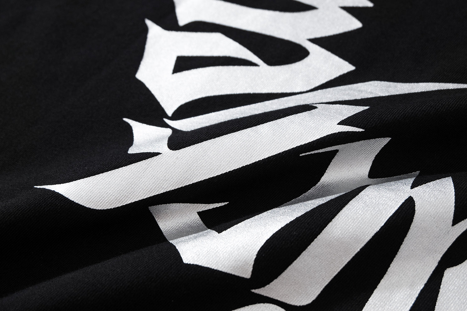 ENDLESS ES00X5BSV | 00 | LIMITED EDITION-TEE-UNTOUCHED UNITED