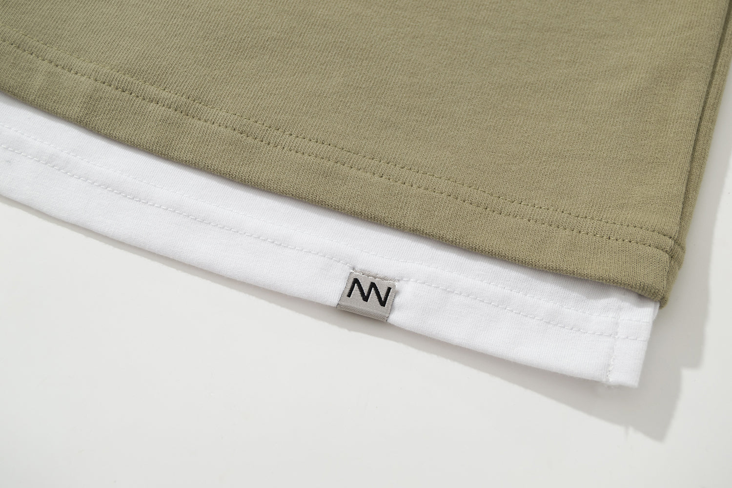 NW215GN | LAYER TEE | NOT WORKING V