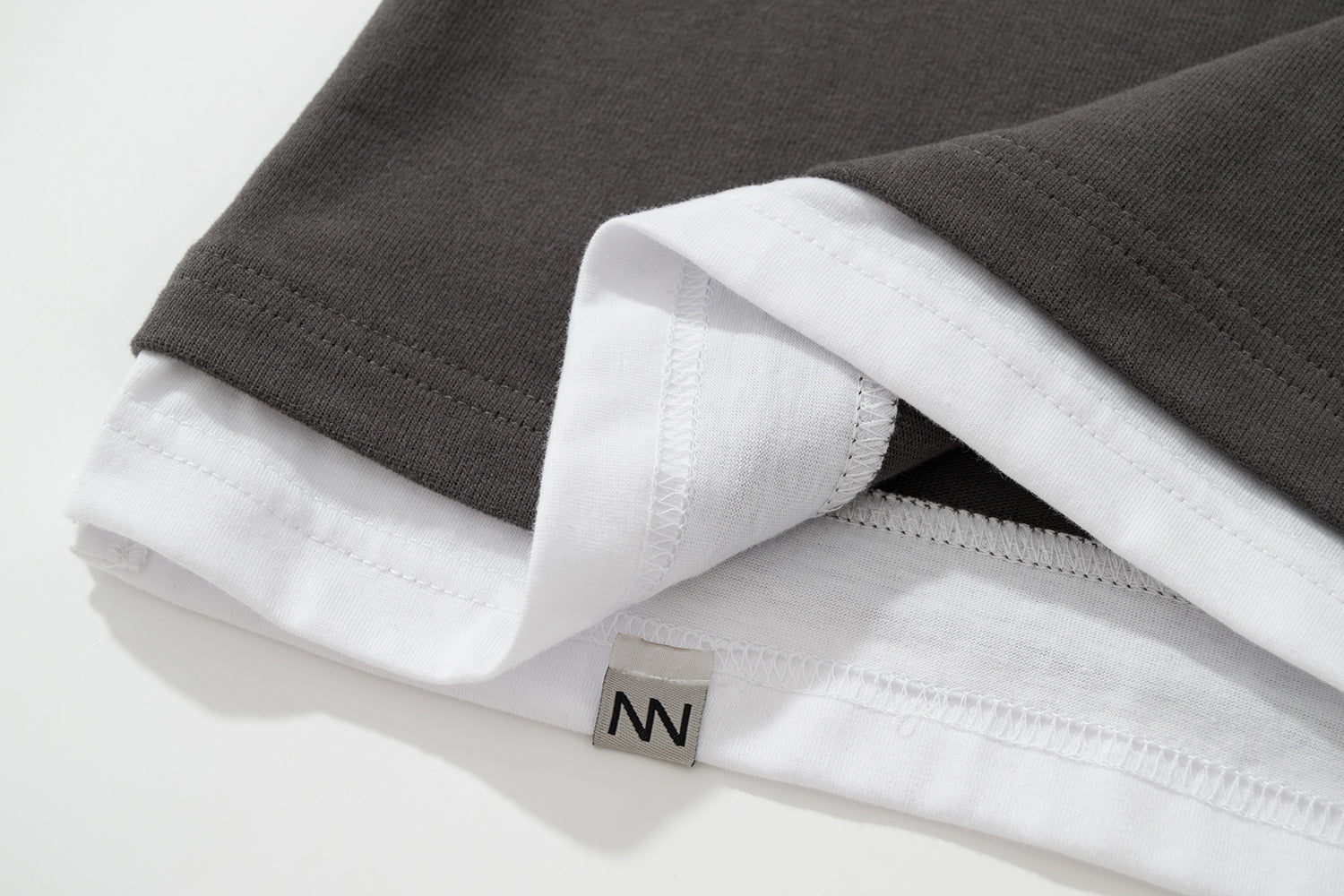 NW215DG | LAYER TEE | NOT WORKING V