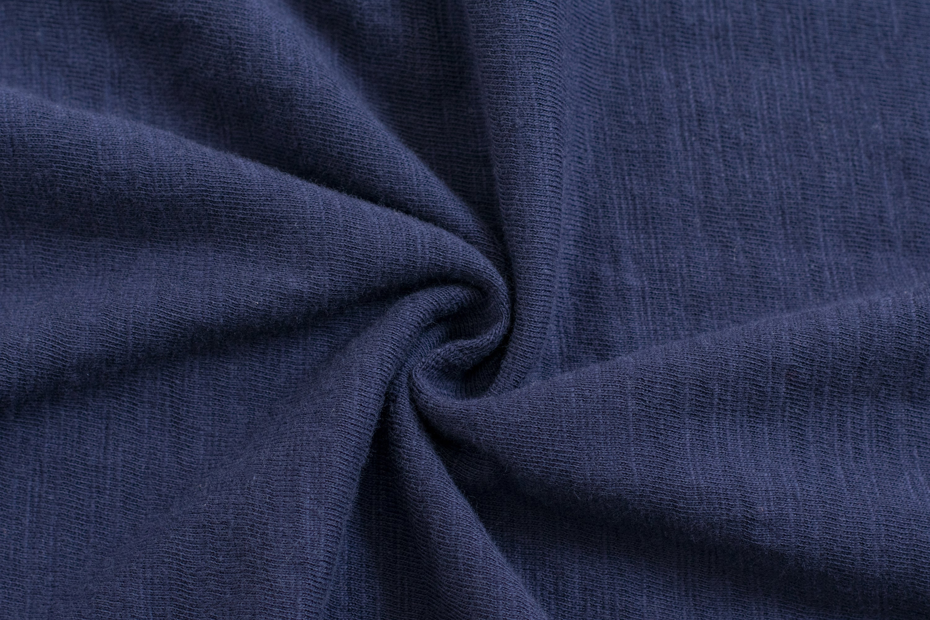 UT051NY | BASIC LONG TEE-TEE-UNTOUCHED UNITED