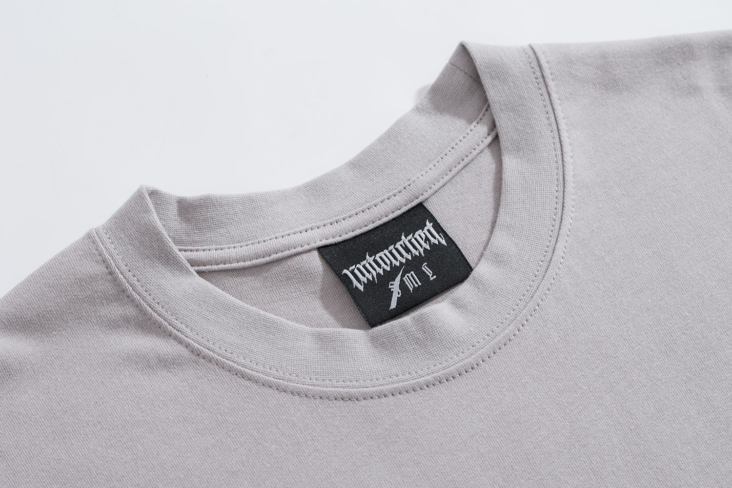 ENDLESS ES00X5GY | 00-TEE-UNTOUCHED UNITED