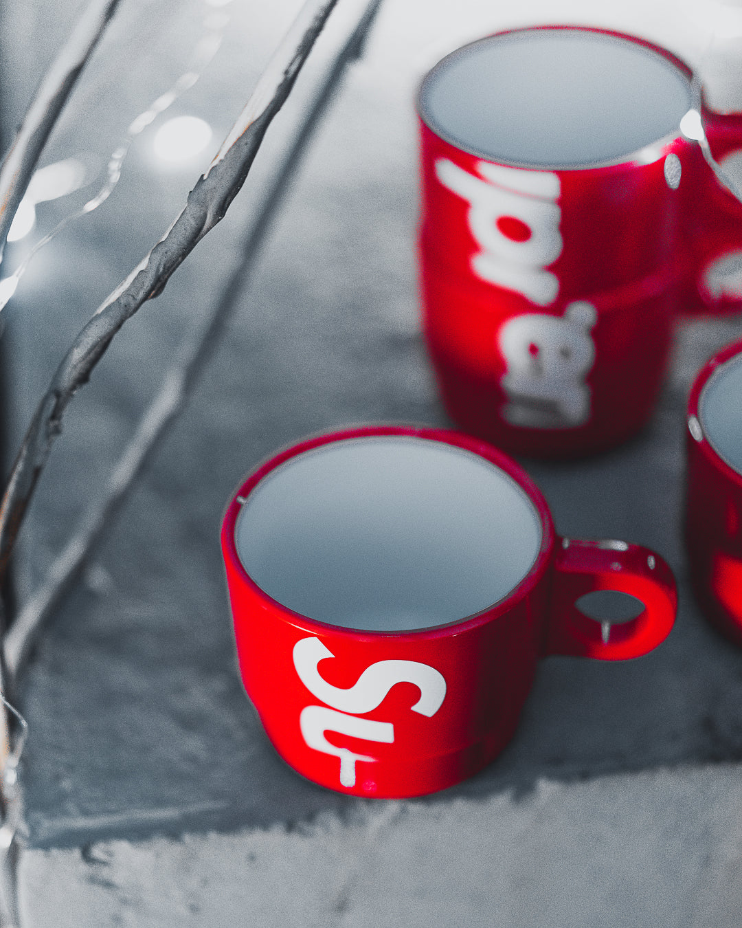 SUPREME - Stacking Cups (Set of 4)
