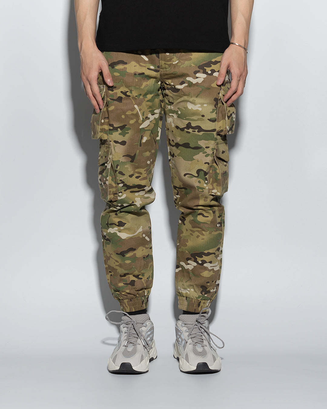 UT002MC | ARMY JOGGERS - 4P-JOGGERS-UNTOUCHED UNITED