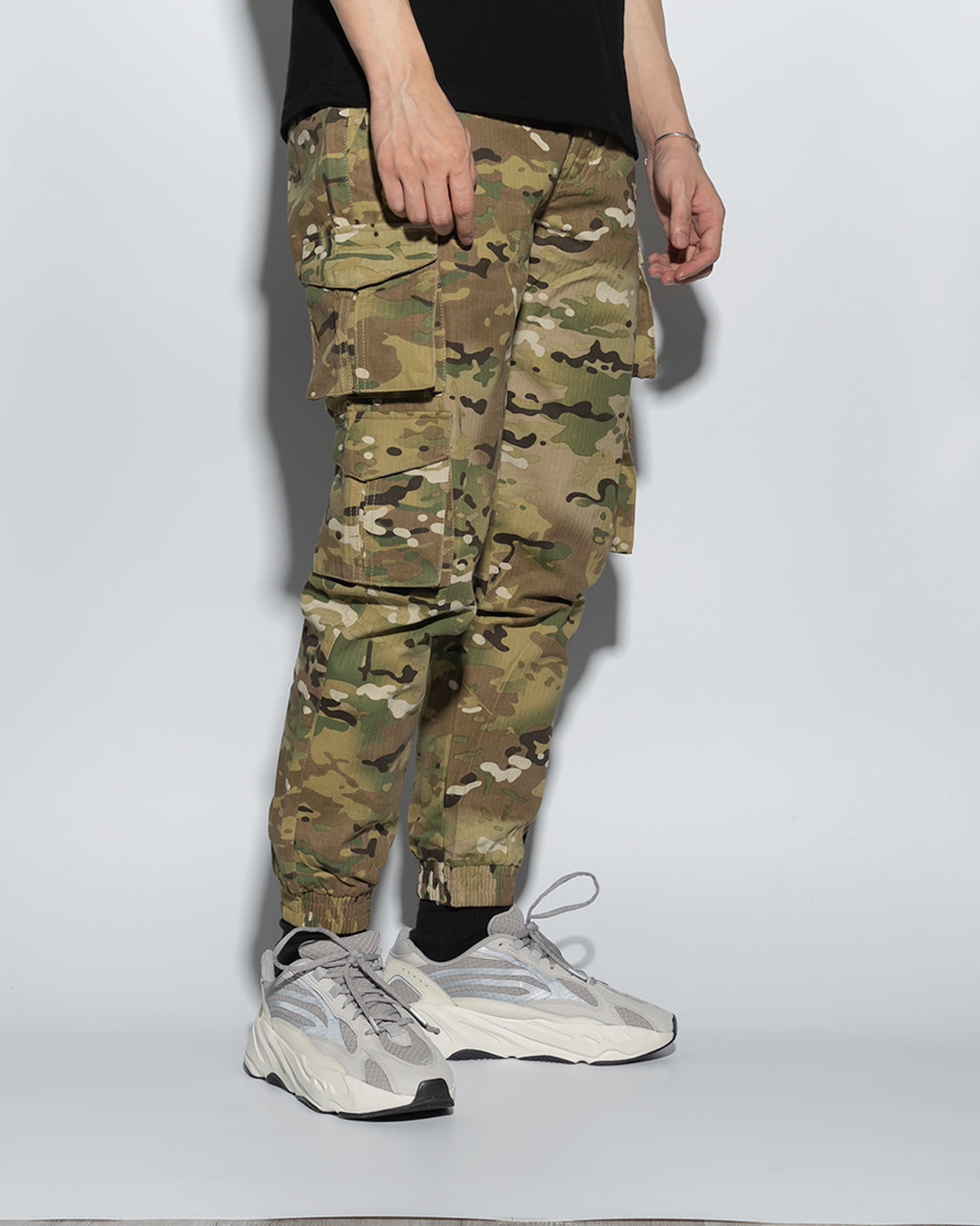 UT002MC | ARMY JOGGERS - 4P-JOGGERS-UNTOUCHED UNITED