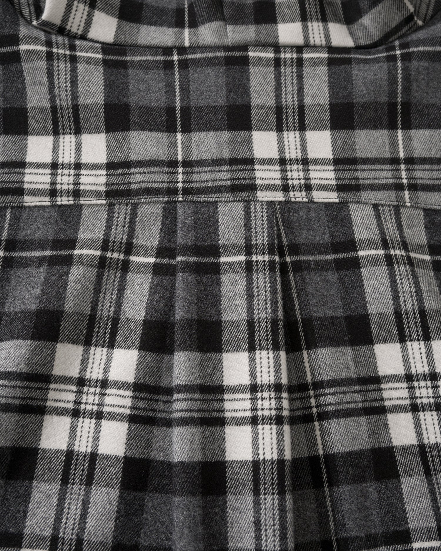 US037 - HOODED OVERSIZED SHIRT JACKET / CHECKED BLACK