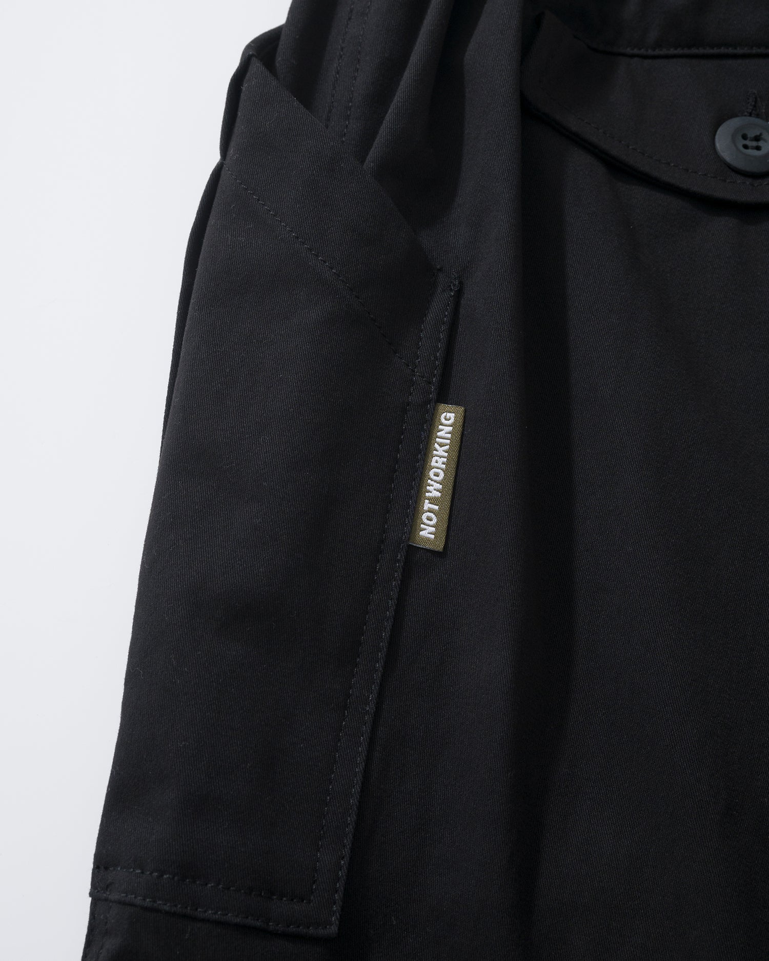 NOT WORKING VI / LOOSE-LEG SWITCH PANTS