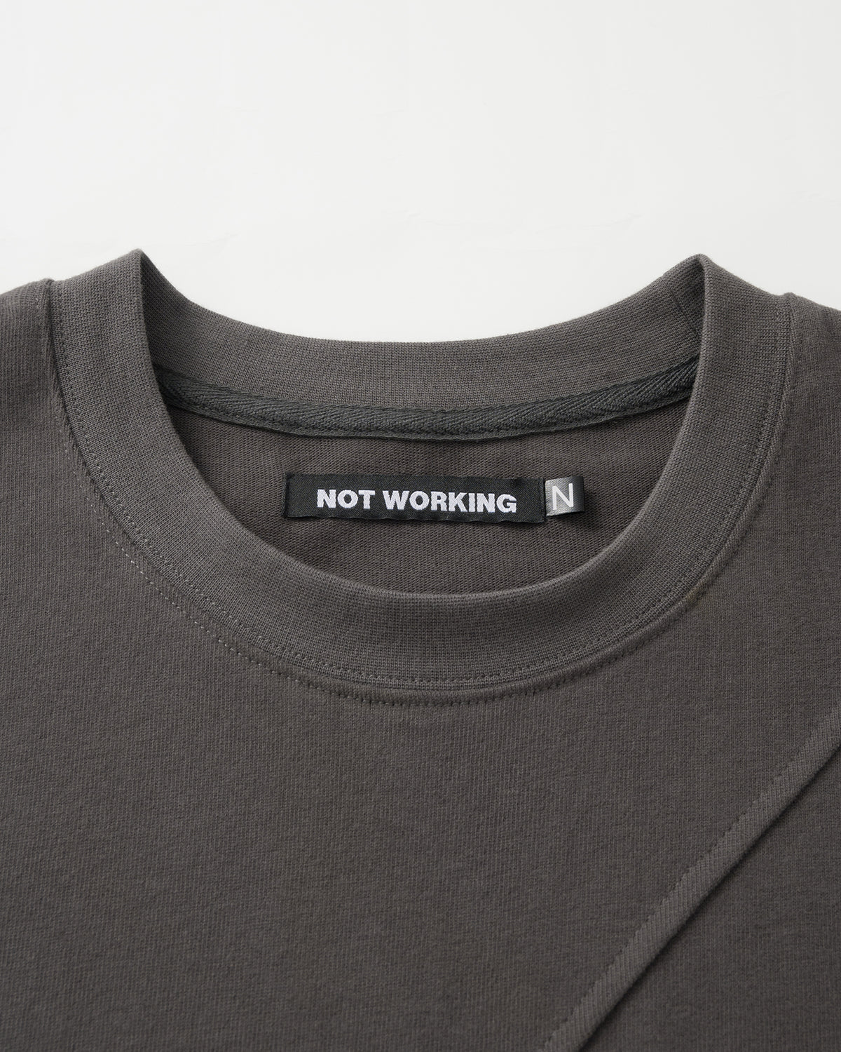 NW VI / NW222 / DARK GREY