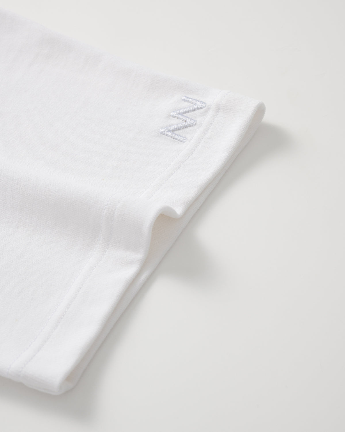 NW VI / NW222 / WHITE
