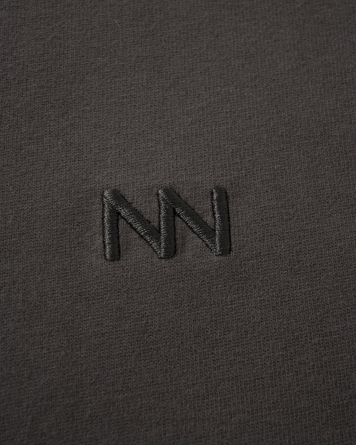 NW VI / NW223 / V-NECK POCKET VEST / DARK GREY