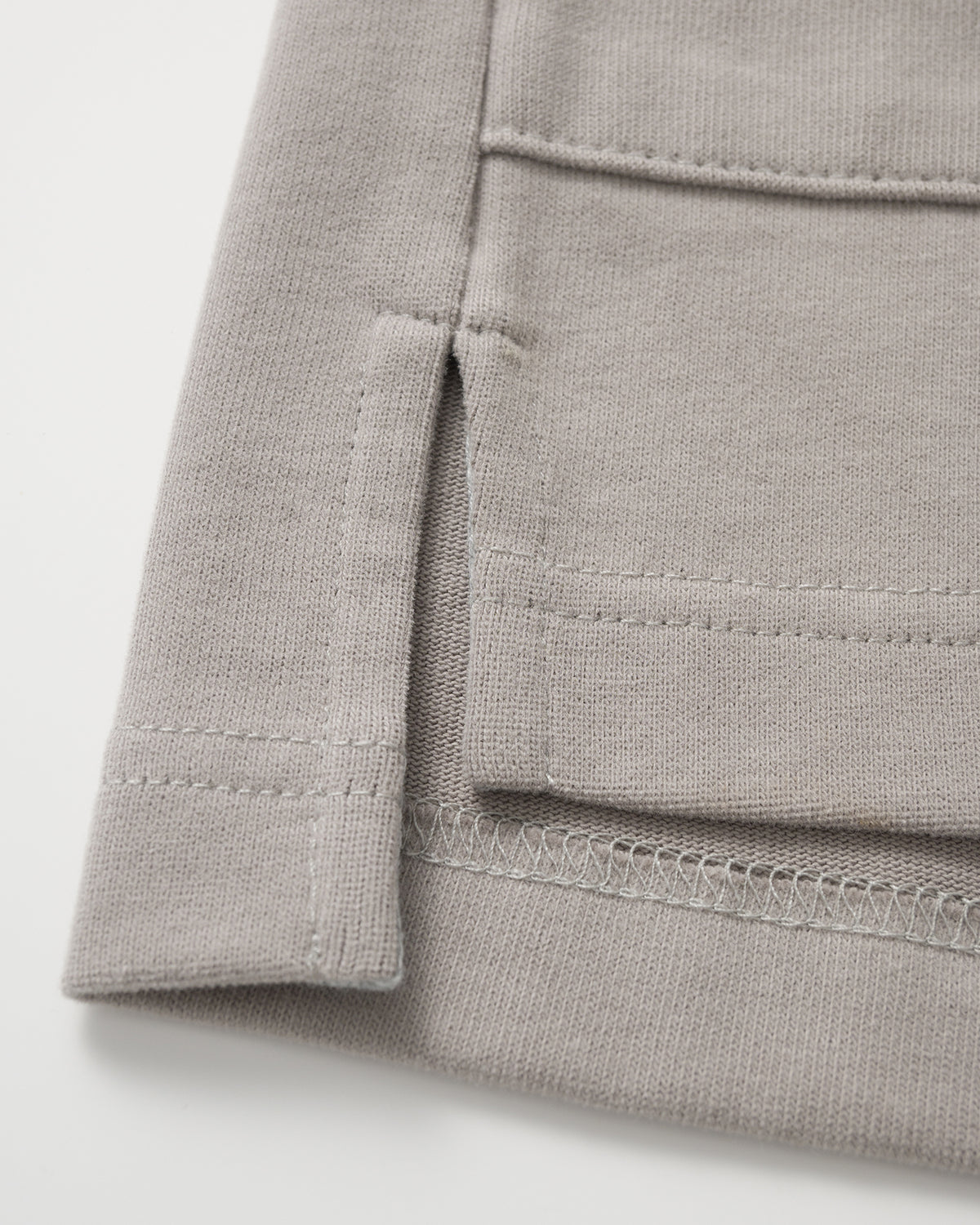 NW VI / NW223 / V-NECK POCKET VEST / LIGHT GREY